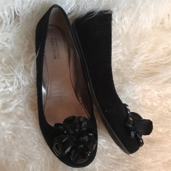 Kenneth Cole Reaction used flats - Picture 3 of 8